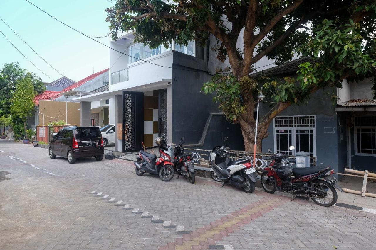 Reddoorz Syariah @ Tlogosari Semarang Hotel Alastuwo Bagian luar foto