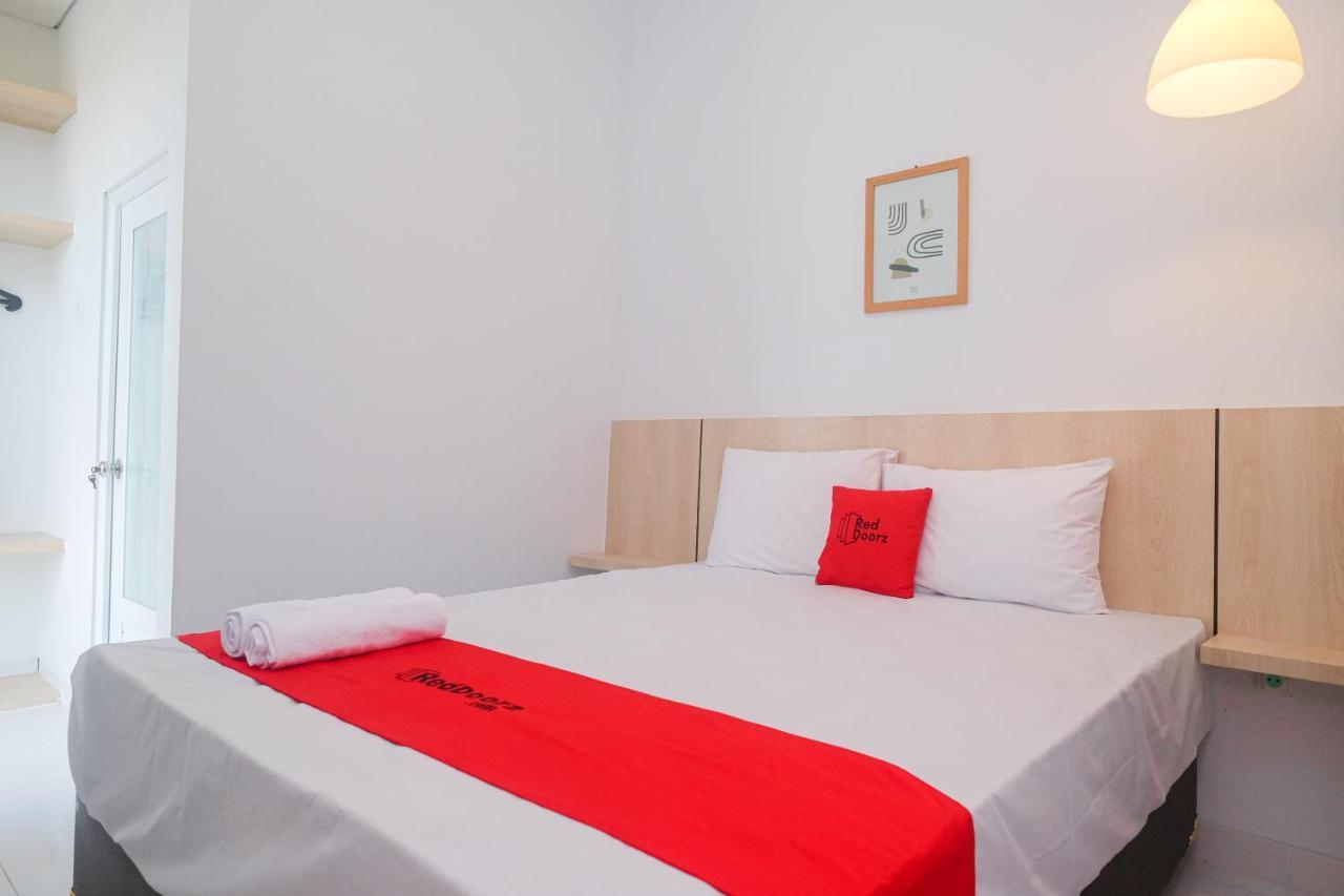 Reddoorz Syariah @ Tlogosari Semarang Hotel Alastuwo Bagian luar foto