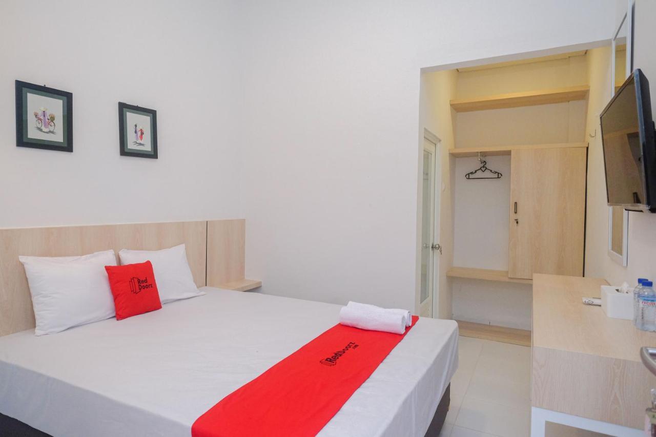 Reddoorz Syariah @ Tlogosari Semarang Hotel Alastuwo Bagian luar foto