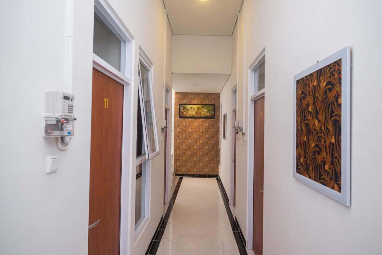 Reddoorz Syariah @ Tlogosari Semarang Hotel Alastuwo Bagian luar foto